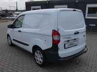 Gebraucht Ford Transit Trend 101 PS (74 kW) 2023 Frostweiß Van / Kleinbus