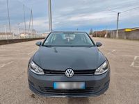 Gebraucht VW Golf VII 87 PS (63 kW) 2017 Grau Kleinwagen