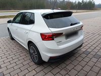 Gebraucht Skoda Fabia Tour 95 PS (69 kW) 2022 Weiß Kleinwagen