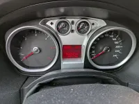 Gebraucht Ford Focus 90 PS (66 kW) 2009 Rot Kombi