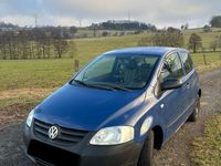Gebraucht VW Fox 54 PS (39 kW) 2010 Blau Kleinwagen