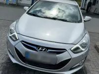 Gebraucht Hyundai i40 Premium 136 PS (100 kW) 2014 Silber Kombi