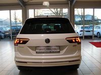 gebraucht VW Tiguan R-LINE 4Motion Panorama*LED*AHK