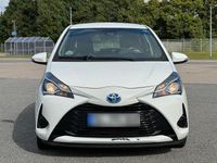 Gebraucht Toyota Yaris 101 PS (74 kW) 2019 Weiß Kleinwagen