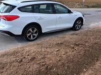 Gebraucht Ford Focus Active 120 PS (88 kW) 2020 Weiß Kombi