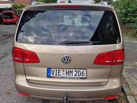 Gebraucht VW Touran Comfortline 105 PS (77 kW) 2014 Gelb Van / Kleinbus