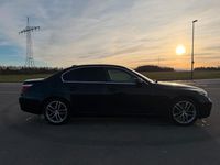 Gebraucht BMW 523 190 PS (139 kW) 2009 Schwarz Limousine