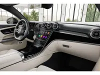 Gebraucht Mercedes 300 204 PS (150 kW) 2025 Weiss / designo opalithweiß bright (metallic) Coupé