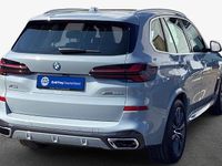Neu BMW X5 489 PS (359 kW) 2026 Grau SUV