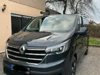 Gebraucht Renault Trafic 150 PS (110 kW) 2022 Grau Van / Kleinbus