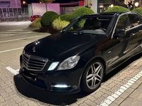 Gebraucht Mercedes E350 AMG 265 PS (194 kW) 2012 Schwarz Limousine