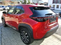 Gebraucht Toyota Yaris Cross Team 116 PS (85 kW) 2022 Karminarot metallic SUV