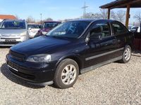 Second-hand Opel Astra 101 CP (74 kW) 2003 Negru Berlinǎ