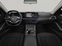 Neu BMW 330e 292 PS (214 kW) 2026 Schwarz Limousine