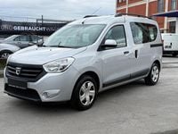 Gebraucht Dacia Dokker Lauréate 116 PS (85 kW) 2016 Silber Van / Kleinbus
