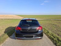 Gebraucht Opel Astra Active 140 PS (102 kW) 2013 Schwarz Limousine