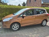 Gebraucht Ford B-MAX SYNC Edition 90 PS (66 kW) 2015 Braun Van / Kleinbus