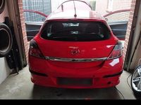 Gebraucht Opel Astra GTC 110 PS (80 kW) 2007 Rot Kombi