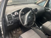 Gebraucht Opel Zafira 140 PS (102 kW) 2004 Silber Van / Kleinbus