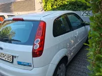 Gebraucht Ford Fiesta 80 PS (58 kW) 2008 Weiß Kleinwagen