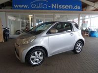 Gebraucht Toyota iQ 68 PS (50 kW) 2009 Platinsilber Kleinwagen