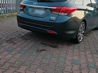 Gebraucht Hyundai i40 116 PS (85 kW) 2014 Schwarz Kombi