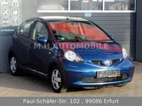 Gebraucht Toyota Aygo 68 PS (50 kW) 2007 Blau Kleinwagen