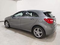 Gebraucht Mercedes A180 122 PS (89 kW) 2013 Grau Kleinwagen