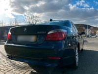 Gebraucht BMW 525 192 PS (141 kW) 2004 Blau Limousine