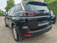 Gebraucht Peugeot 5008 131 PS (96 kW) 2021 Schwarz SUV