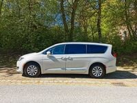 Usado Chrysler Pacifica 291 HP (214 kW) 2017 Branco Monovolume