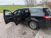 Gebraucht Ford Mondeo 163 PS (119 kW) 2011 Schwarz Kombi