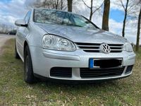 Gebraucht VW Golf V 105 PS (77 kW) 2006 Silber Kleinwagen