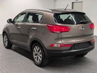 Gebraucht Kia Sportage 135 PS (99 kW) 2016 Sandbeige met. SUV