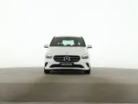 Gebraucht Mercedes B200 Progressive 163 PS (119 kW) 2019 Weiß Kleinwagen
