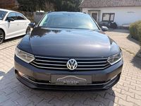 Gebraucht VW Passat Comfortline 150 PS (110 kW) 2019 Mangangrau Kombi