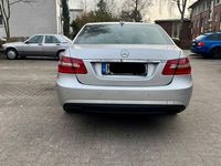 Gebraucht Mercedes E350 Avantgarde 265 PS (194 kW) 2011 Silber Limousine