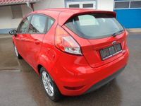 Gebraucht Ford Fiesta SYNC Edition 80 PS (58 kW) 2015 Rot Kleinwagen