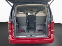 Gebraucht VW Multivan Style 150 PS (110 kW) 2023 Rot Van