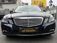 Gebraucht Mercedes E300 204 PS (150 kW) 2010 Blau Limousine