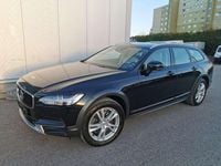 Gebraucht Volvo V90 CC 190 PS (139 kW) 2019 Black solid "stone" / solid Kombi