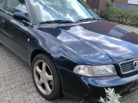 Gebraucht Audi A4 180 PS (132 kW) 1998 Blau Kombi