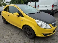 Usado Opel Corsa Selection 60 HP (44 kW) 2009 Amarelo Citadino