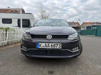 Gebraucht VW Polo LOUNGE 105 PS (77 kW) 2015 Grau Limousine