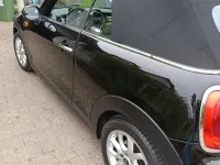 Gebraucht Mini Cooper D Cabriolet 116 PS (85 kW) 2017 Schwarz Cabrio