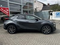 Neu Toyota C-HR 224 PS (164 kW) 2025 Grau SUV