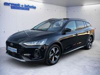 Gebraucht Ford Focus Active X 155 PS (114 kW) 2023 Dunkel schwarz metallic Kombi