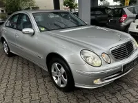 Gebraucht Mercedes E270 177 PS (130 kW) 2002 Silber Limousine
