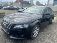 Gebraucht Audi A4 Attraction 160 PS (117 kW) 2011 Schwarz Kombi