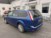 Używany Ford Focus Style 109 KM (80 kW) 2010 Niebieski Sedan/Limuzyna